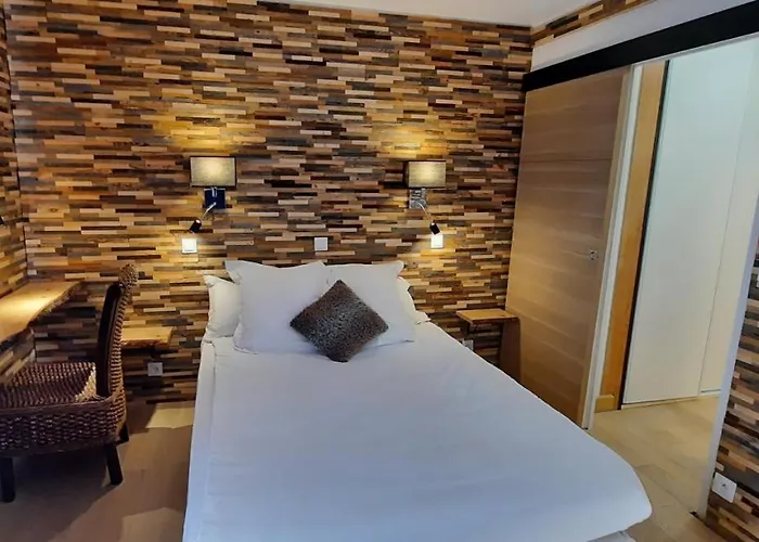 Hotel Chastellares